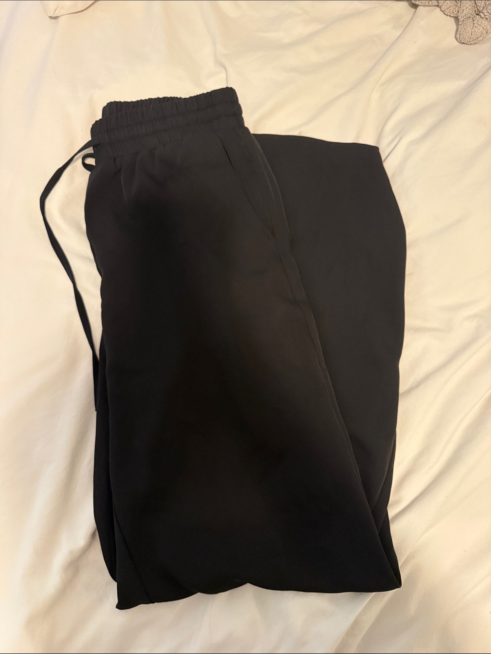 Women’s black silky straight leg pant